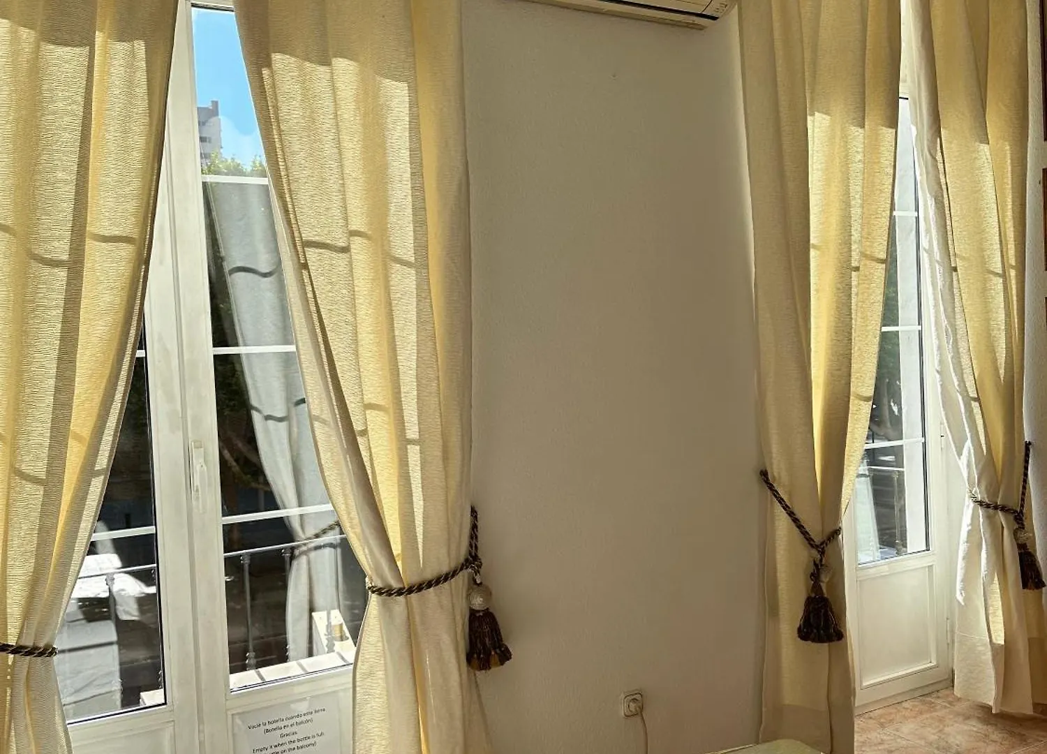 Apartamento Malagueta 2 Dormitorios Малага 0*,  Испания